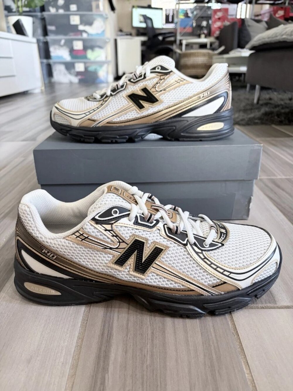 Men's New Balance 740 Shoes - White/Gold/Black U740GM2